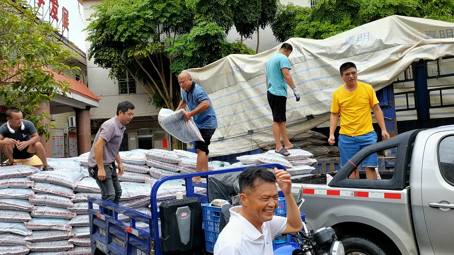 FJ5A2187.jpg FJ5A2187.jpg